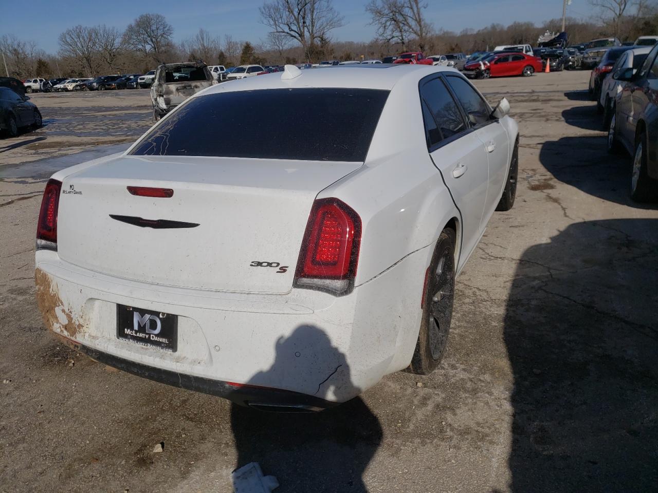 Photo 4 from auction – 2020 CHRYSLER 300 S with VIN 2C3CCABG1LH181554