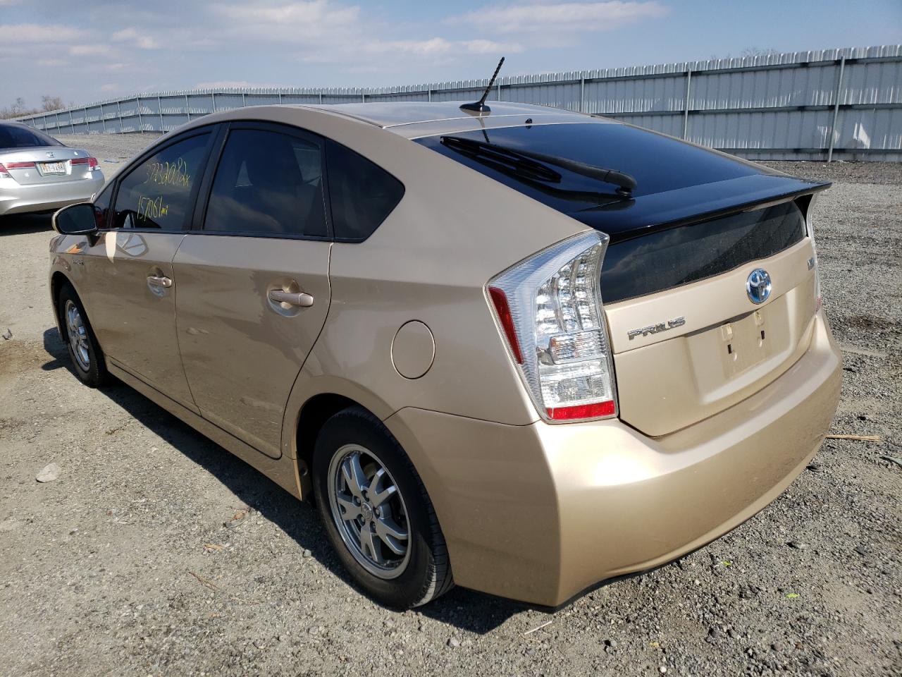 Photo 3 from auction – 2010 TOYOTA PRIUS with VIN JTDKN3DU9A1025676