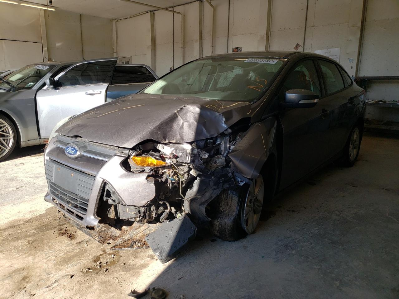 Photo 2 from auction – 2013 FORD FOCUS SE with VIN 1FADP3F28DL189949