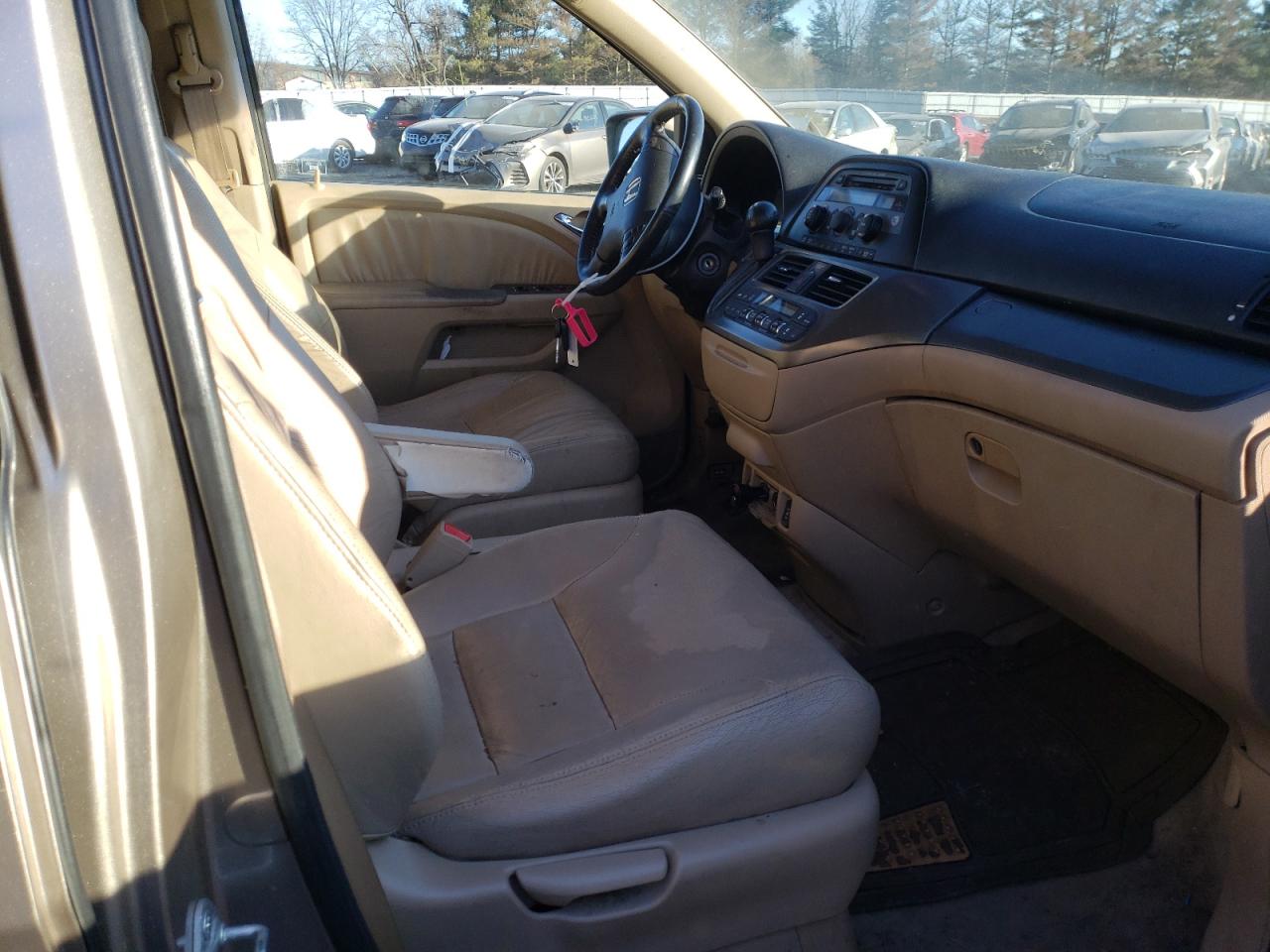 Photo 5 from auction – 2007 HONDA ODYSSEY EX with VIN 5FNRL38667B115576