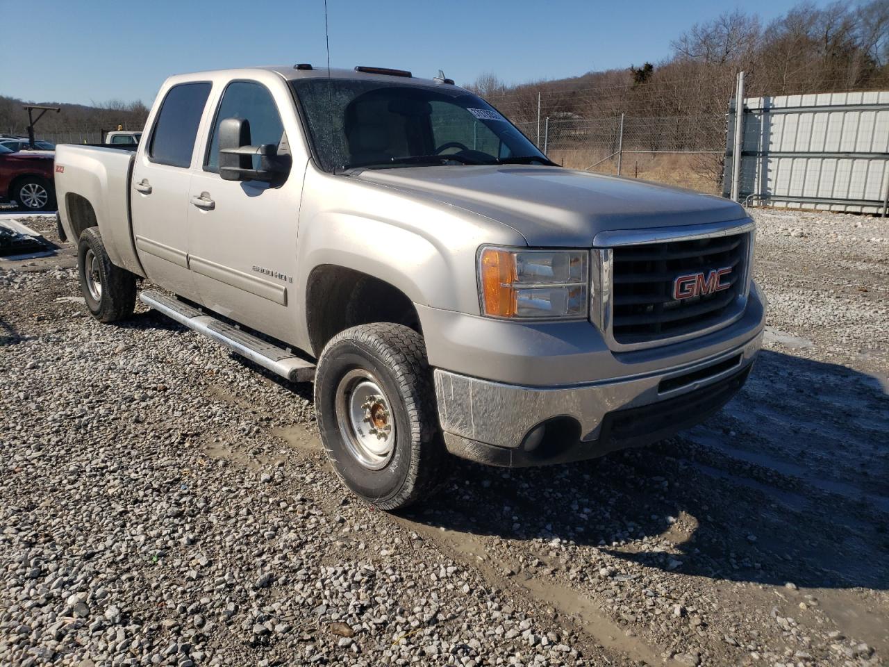 GMC SIERRA 2009 con VIN 1GTHK63K09F105399 - Foto de la subasta
