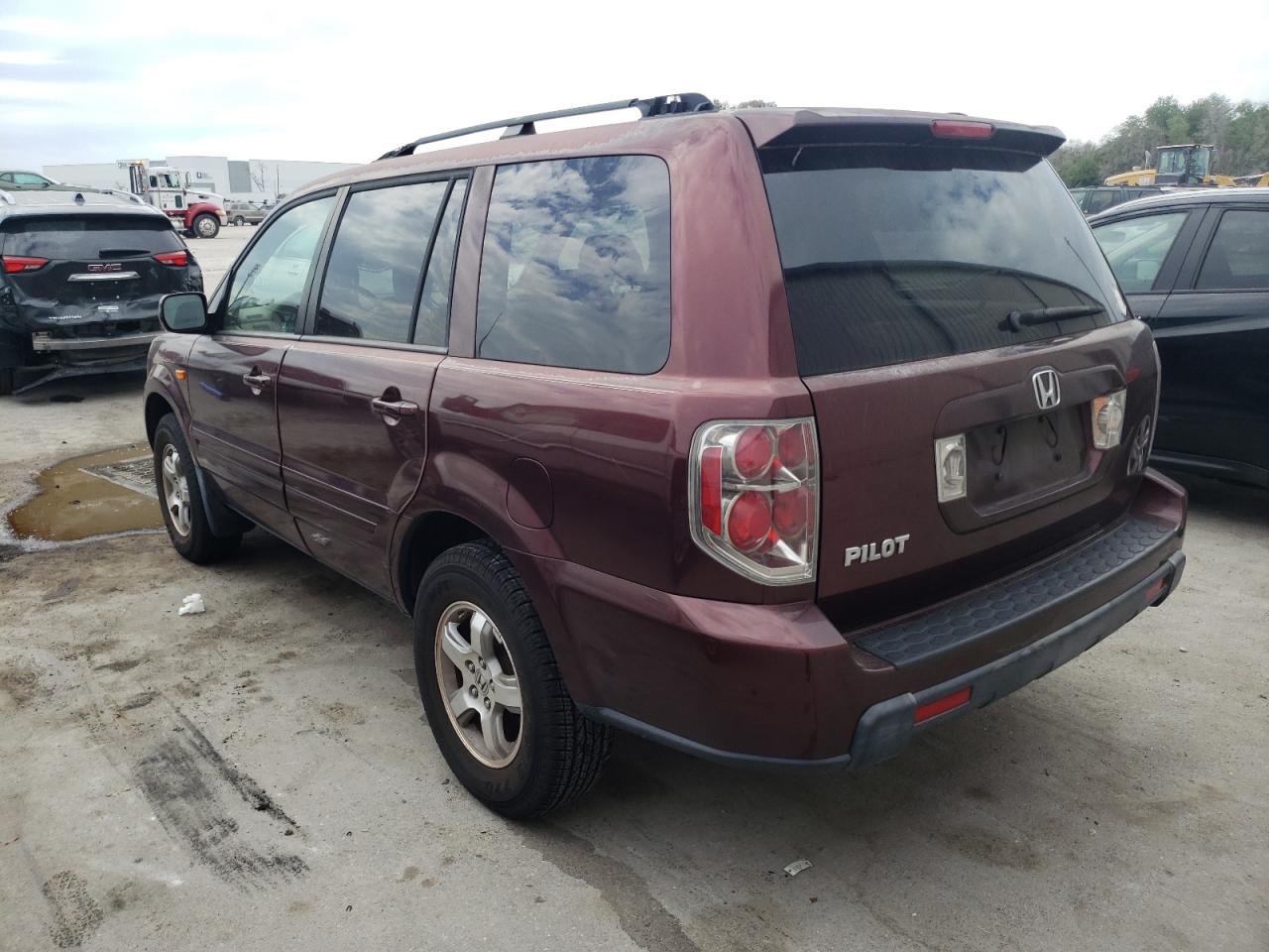 Photo 3 from auction – 2007 HONDA PILOT EX with VIN 5FNYF28497B046524