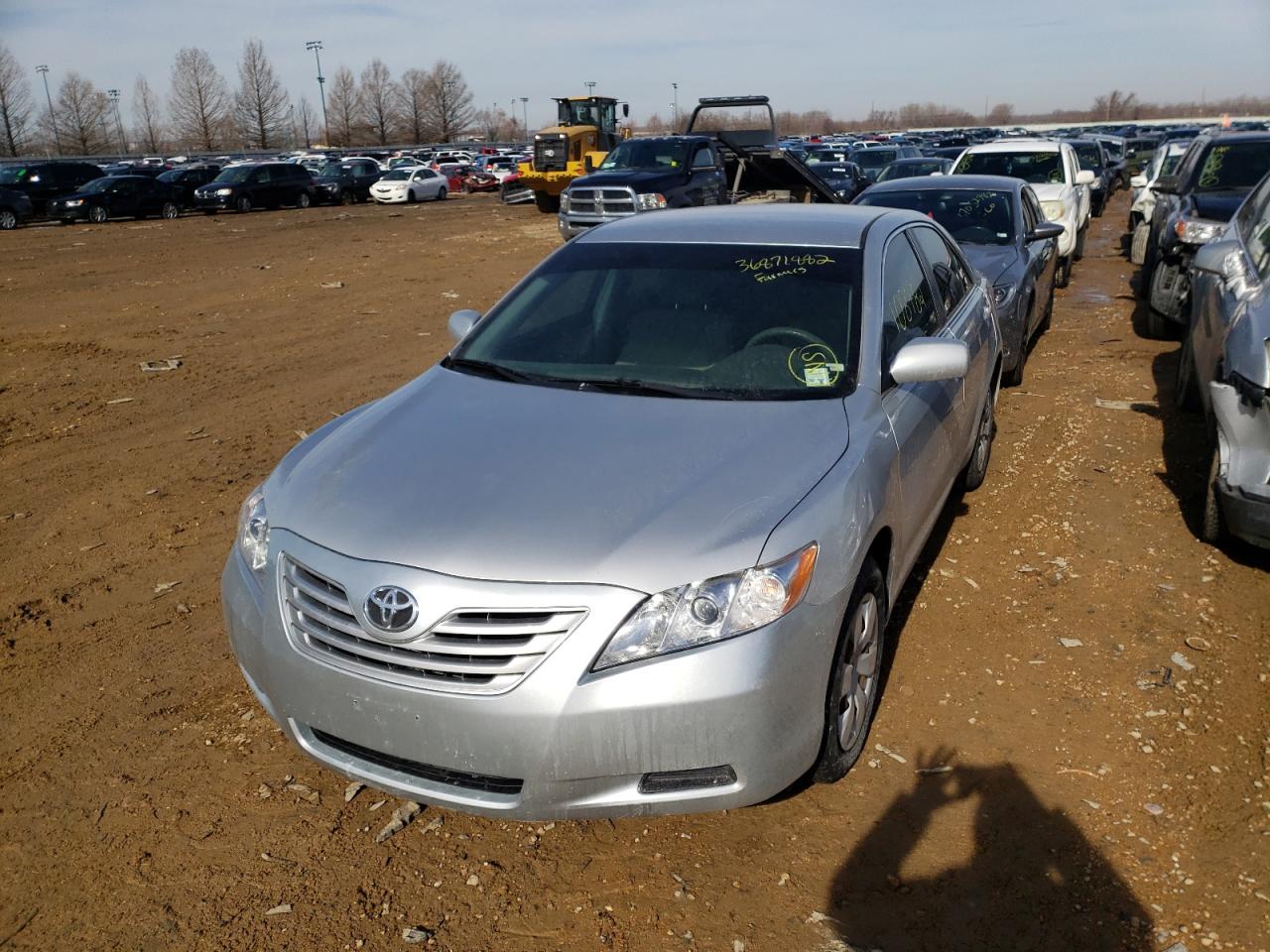 Photo 2 from auction – 2007 TOYOTA CAMRY CE with VIN 4T1BE46K97U182273
