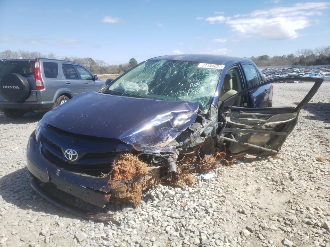 Photo 2 from auction – 2011 TOYOTA COROLLA BA with VIN 2T1BU4EE0BC604956
