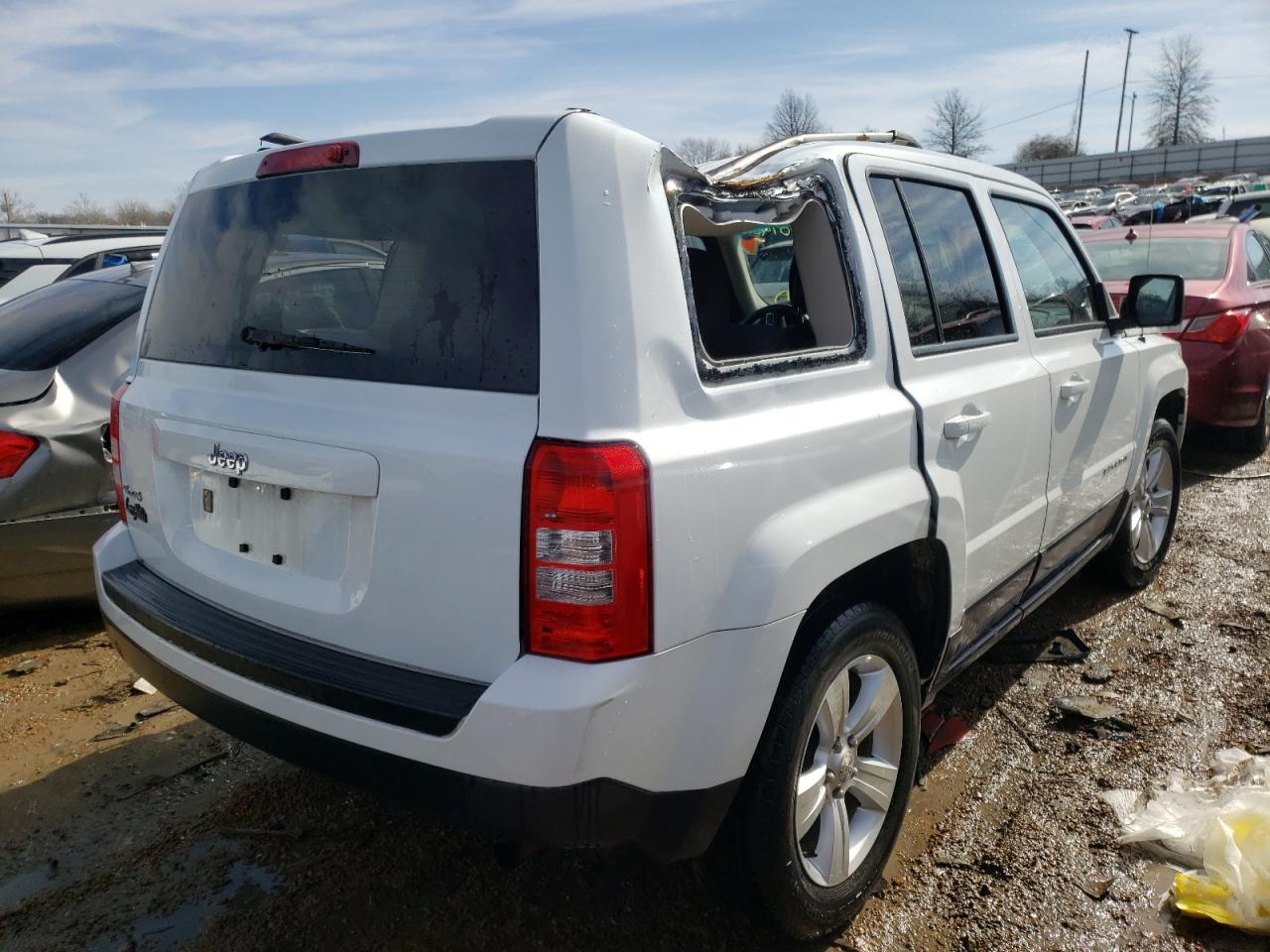 Photo 4 from auction – 2016 JEEP PATRIOT SP with VIN 1C4NJRBB2GD586371