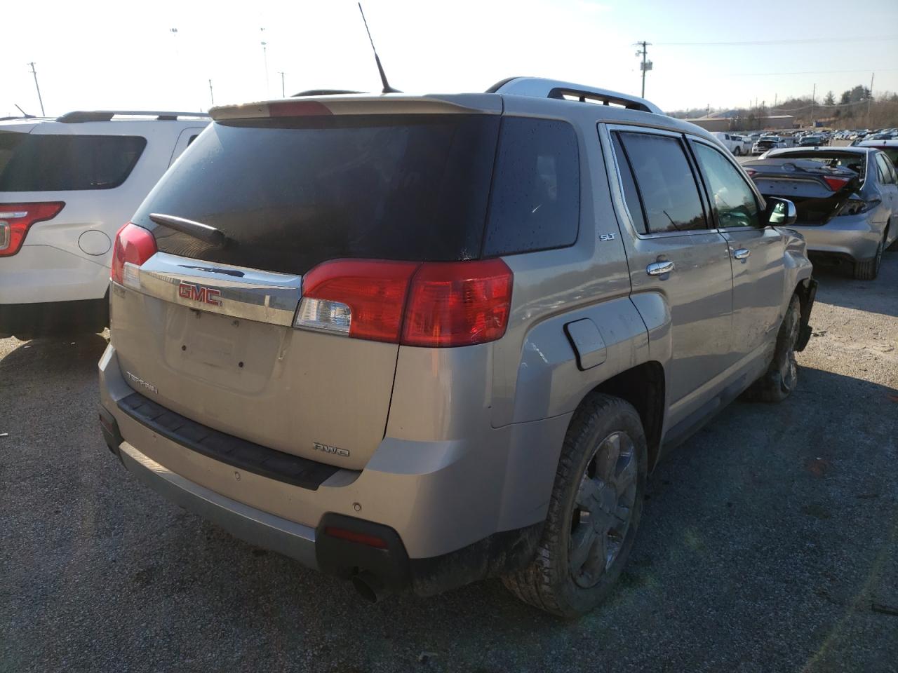 Photo 4 from auction – 2012 GMC TERRAIN SL with VIN 2GKFLXE53C6317012