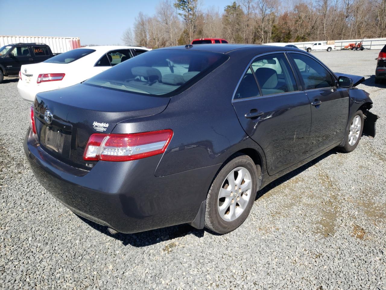 Photo 4 from auction – 2010 TOYOTA CAMRY BASE with VIN 4T1BF3EK1AU561106