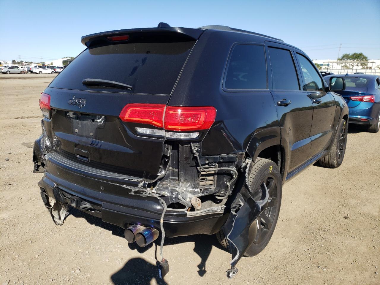 Photo 4 from auction – 2015 JEEP GRAND CHER with VIN 1C4RJEJG4FC125569
