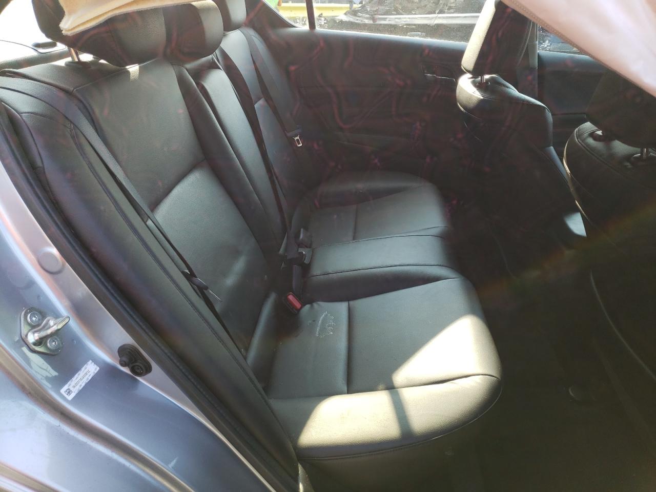 Photo 6 from auction – 2018 ACURA ILX BASE W with VIN 19UDE2F36JA008732