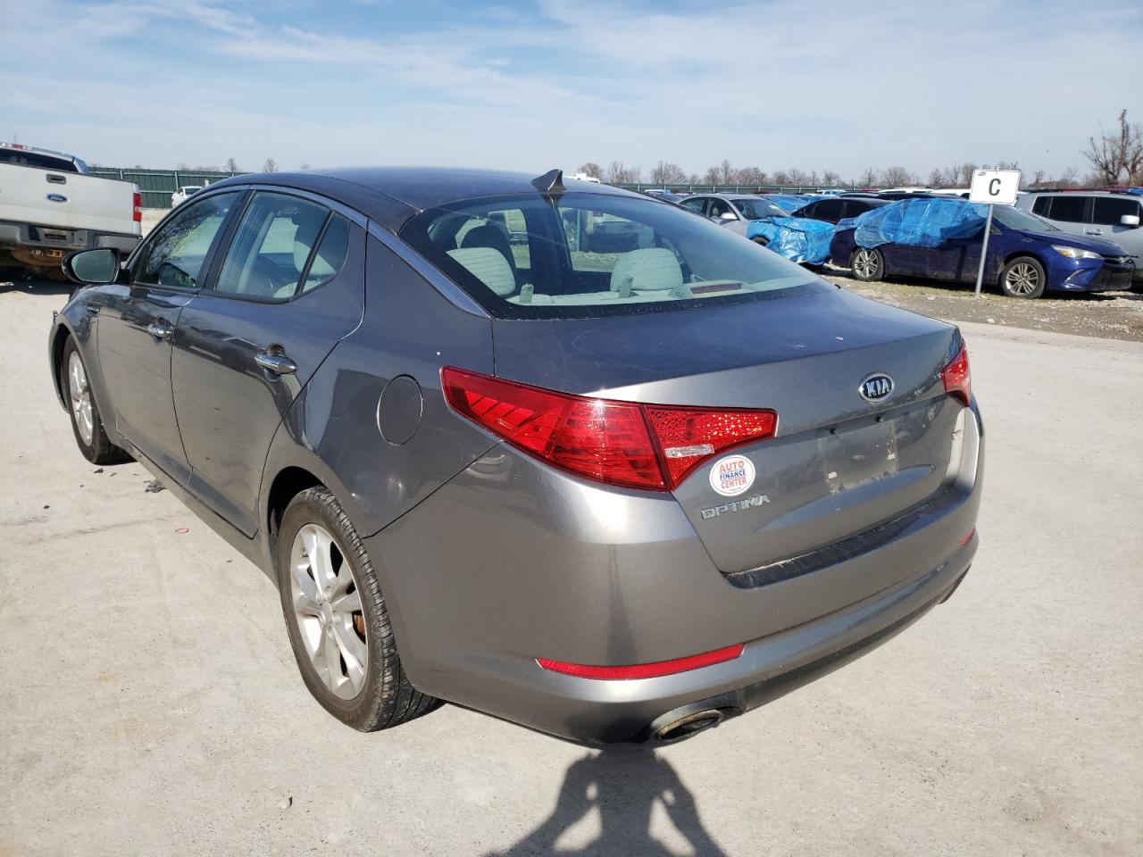 Photo 3 from auction – 2012 KIA OPTIMA LX with VIN 5XXGM4A70CG038076
