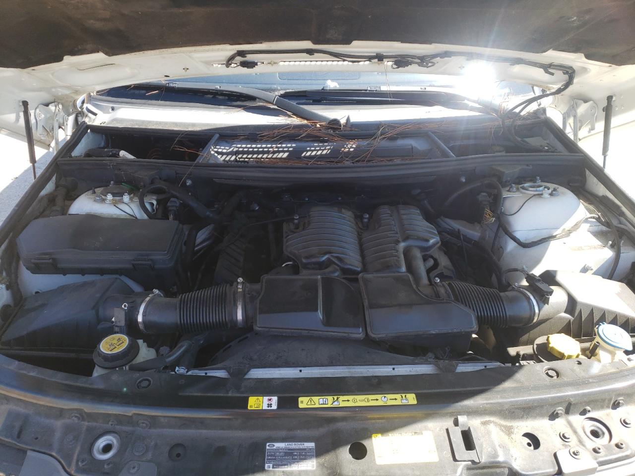 Photo 7 from auction – 2011 LAND ROVER RANGE ROVE with VIN SALMF1D43BA345998