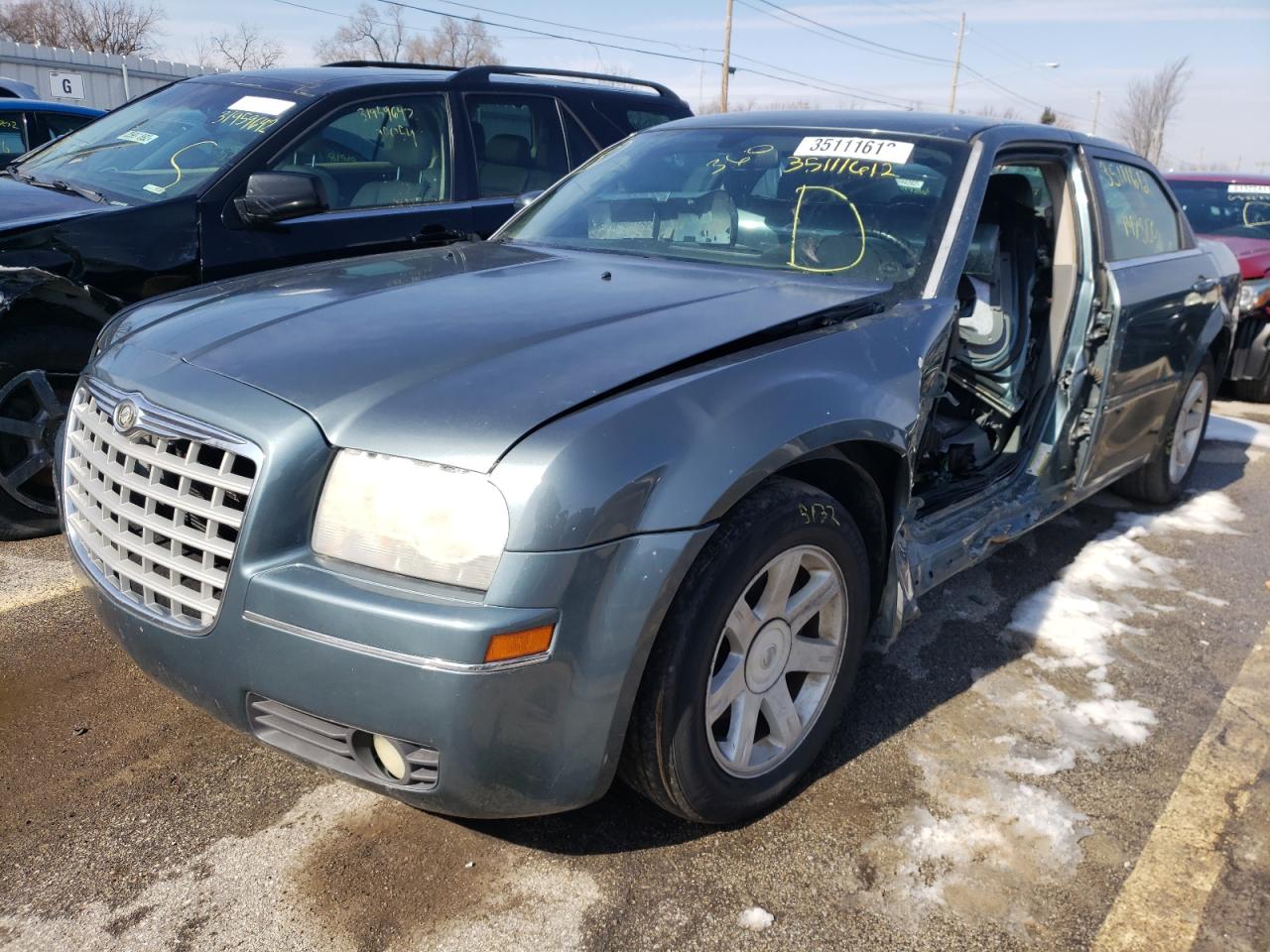 Photo 2 from auction – 2005 CHRYSLER 300 TOURIN with VIN 2C3JA53GX5H596393