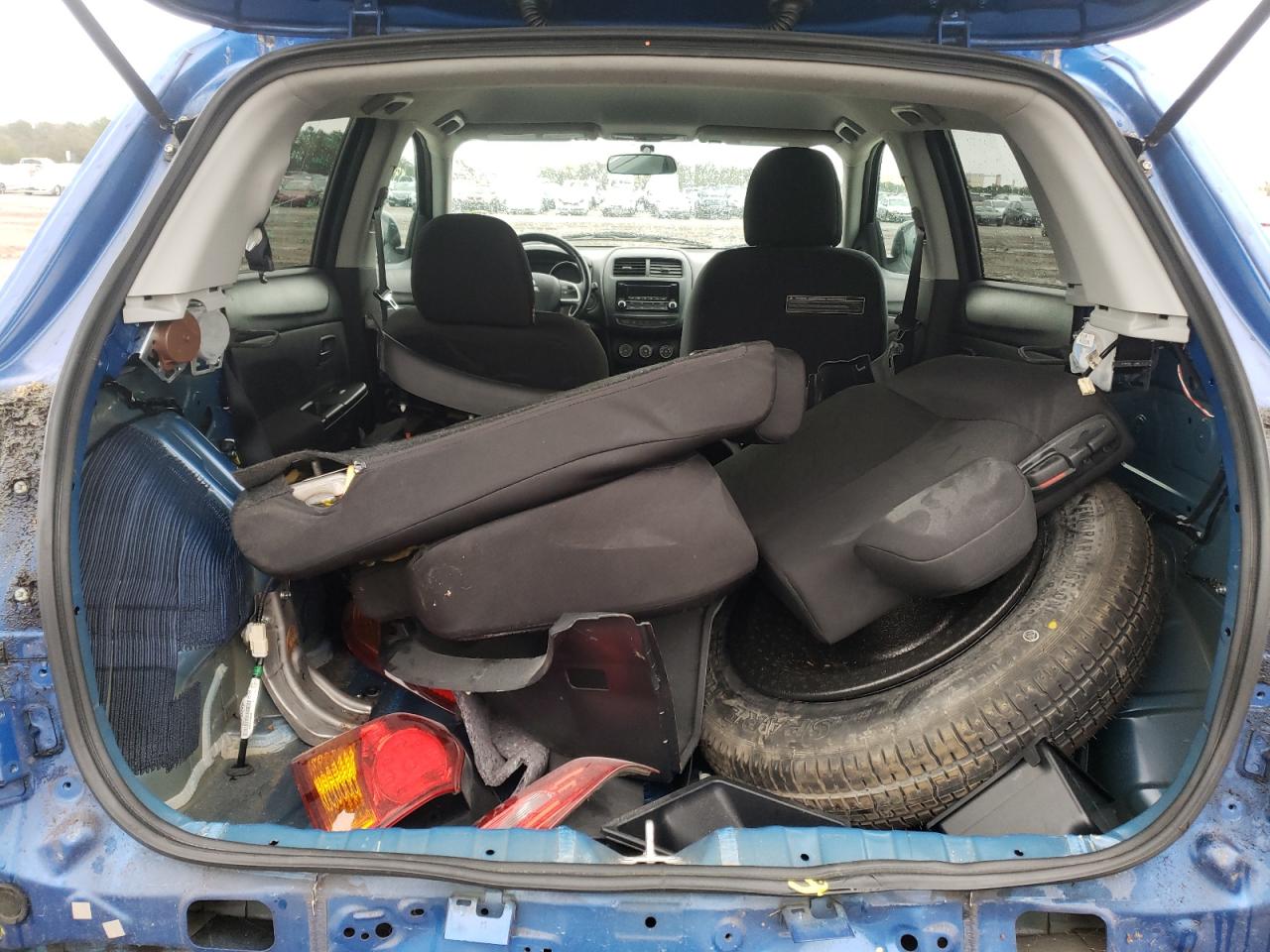 Photo 9 from auction – 2015 MITSUBISHI OUTLANDER with VIN 4A4AP3AU9FE009836