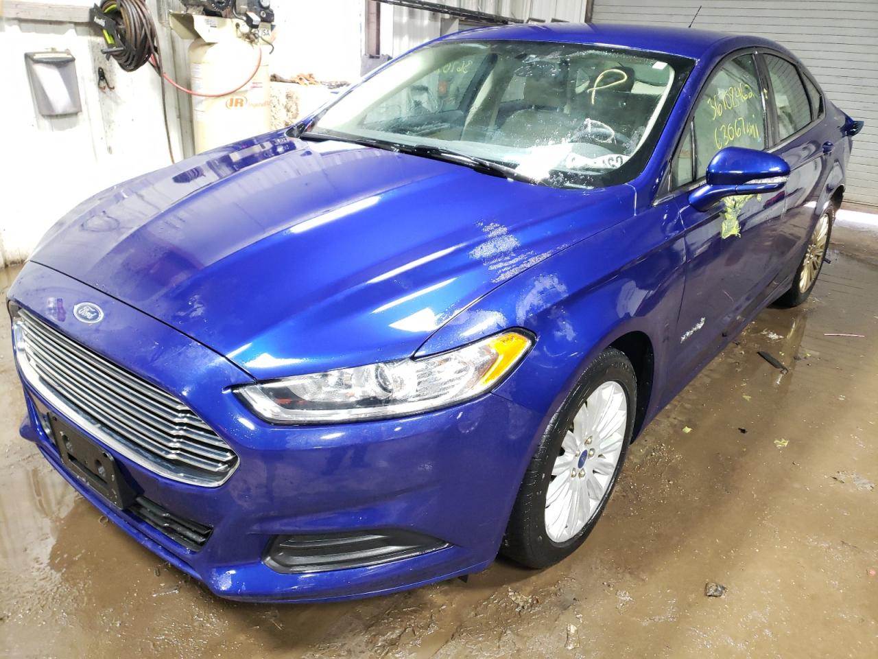 Photo 2 from auction – 2015 FORD FUSION SE with VIN 3FA6P0LU7FR196599