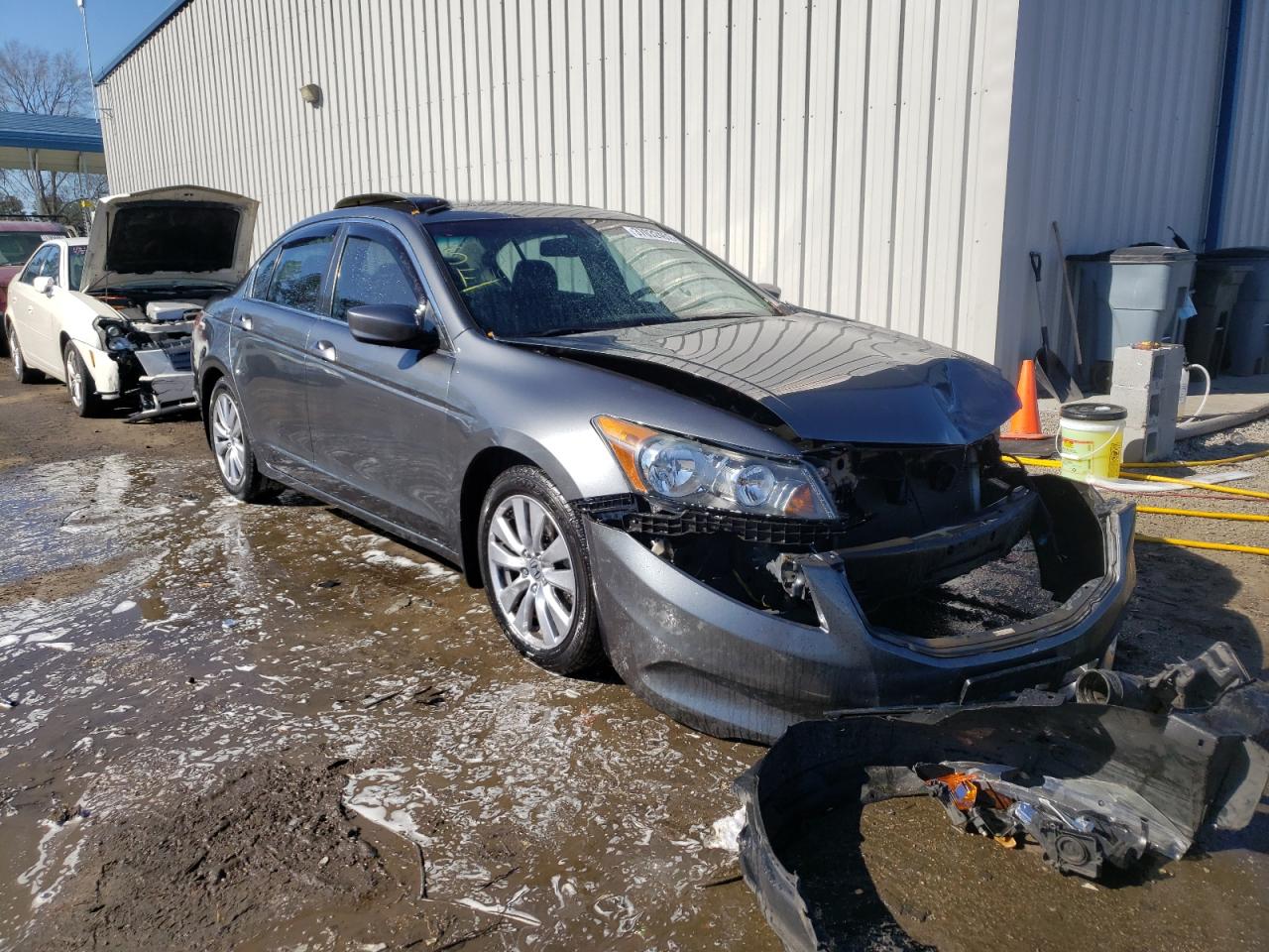 HONDA ACCORD EXL 2012 with VIN 1HGCP2F81CA224735 - Photo from auction