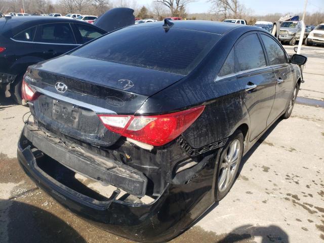 Photo 4 from auction – 2011 HYUNDAI SONATA SE with VIN 5NPEC4AB6BH304833