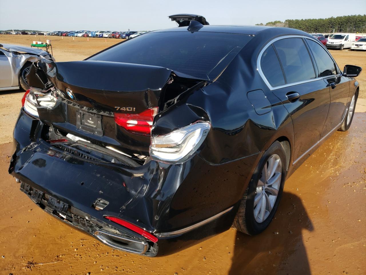 Photo 4 from auction – 2019 BMW 740 XI with VIN WBA7E4C54KGV28601