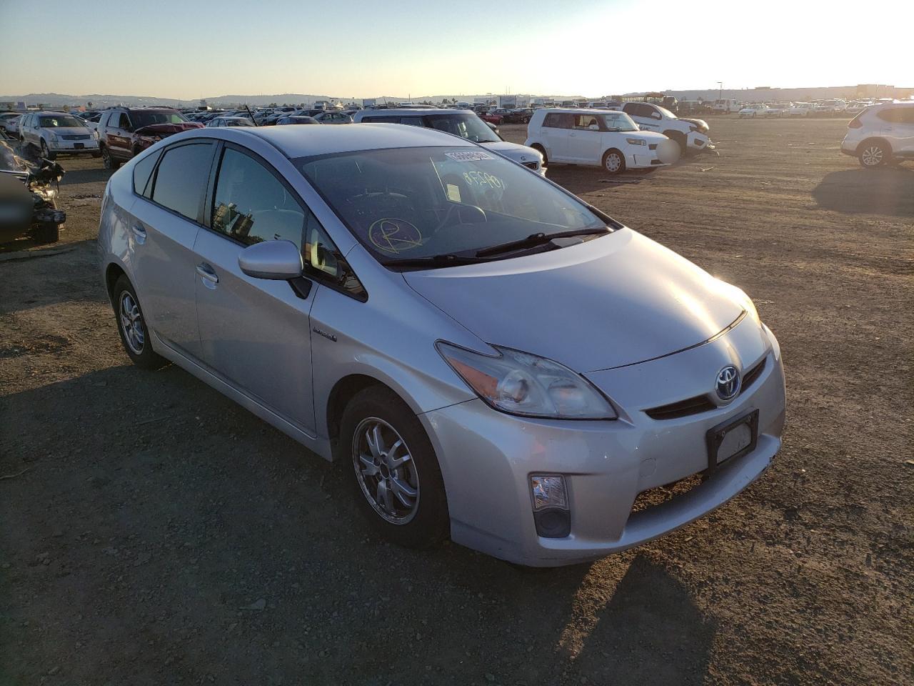 TOYOTA PRIUS 2011 with VIN JTDKN3DU0B1370533 - Photo from auction