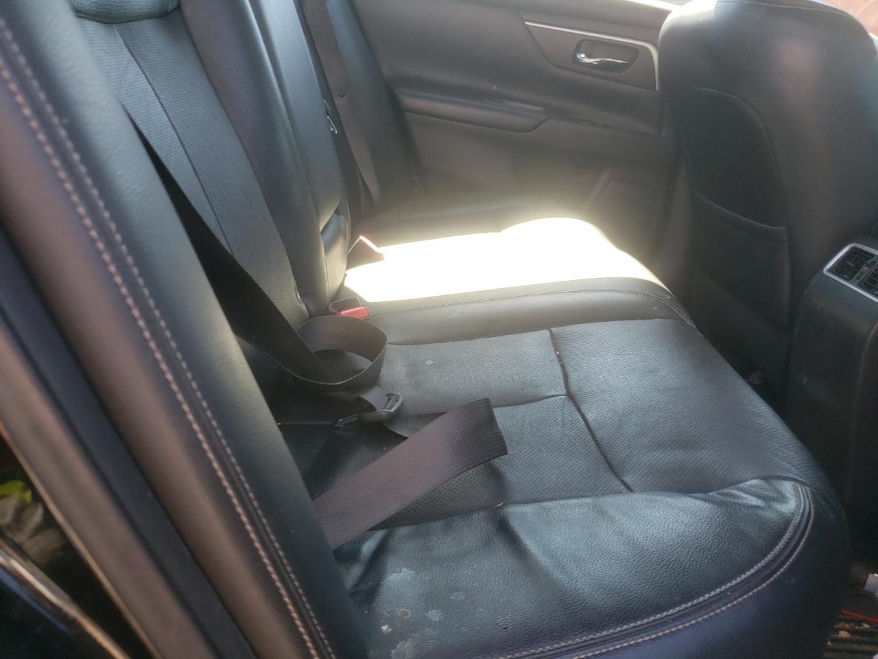 Photo 6 from auction – 2017 NISSAN ALTIMA 3.5 with VIN 1N4BL3AP0HC259441