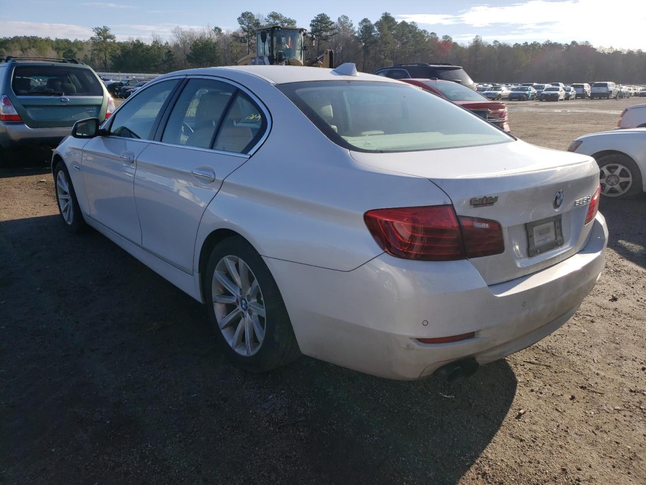 Photo 3 from auction – 2014 BMW 535 D with VIN WBAXA5C53ED689092