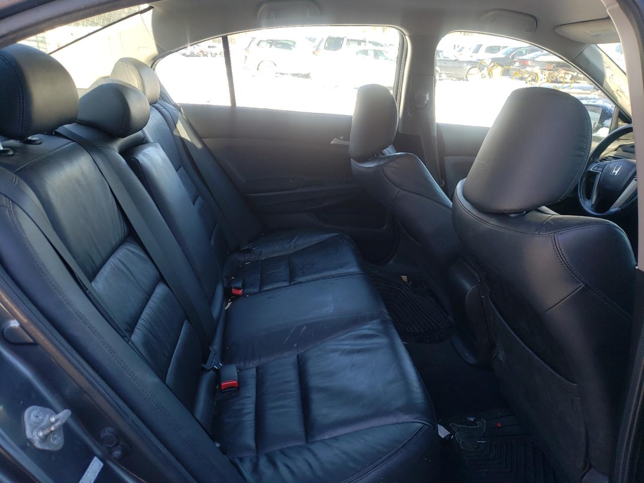 Photo 6 from auction – 2012 HONDA ACCORD with VIN 1HGCP2F60CA025397
