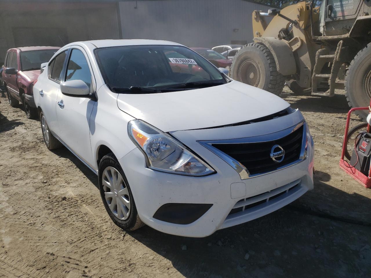 NISSAN VERSA S 2015 with VIN 3N1CN7AP9FL862201 - Photo from auction