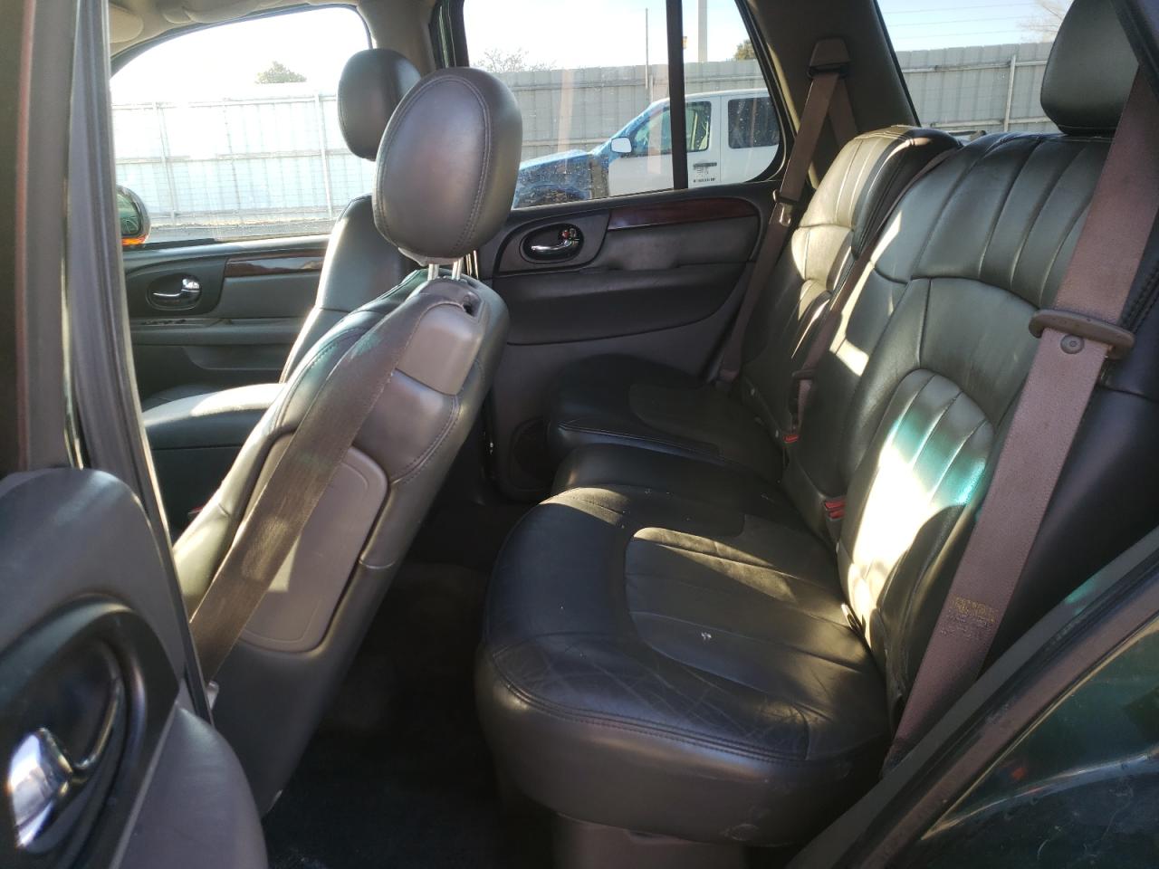 Photo 6 from auction – 2004 GMC ENVOY with VIN 1GKDT13S142411451