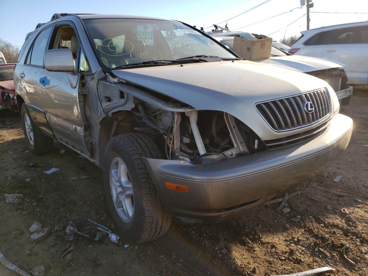 Photo 9 from auction – 2000 LEXUS RX 300 with VIN JT6HF10U7Y0145548