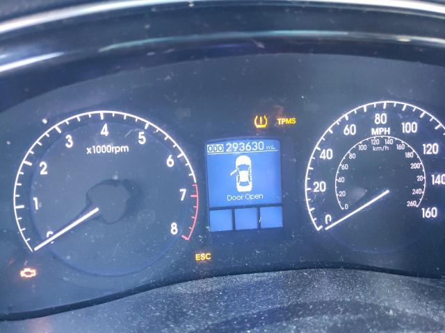Photo 8 from auction – 2014 HYUNDAI GENESIS 3. with VIN KMHGC4DD8EU263973