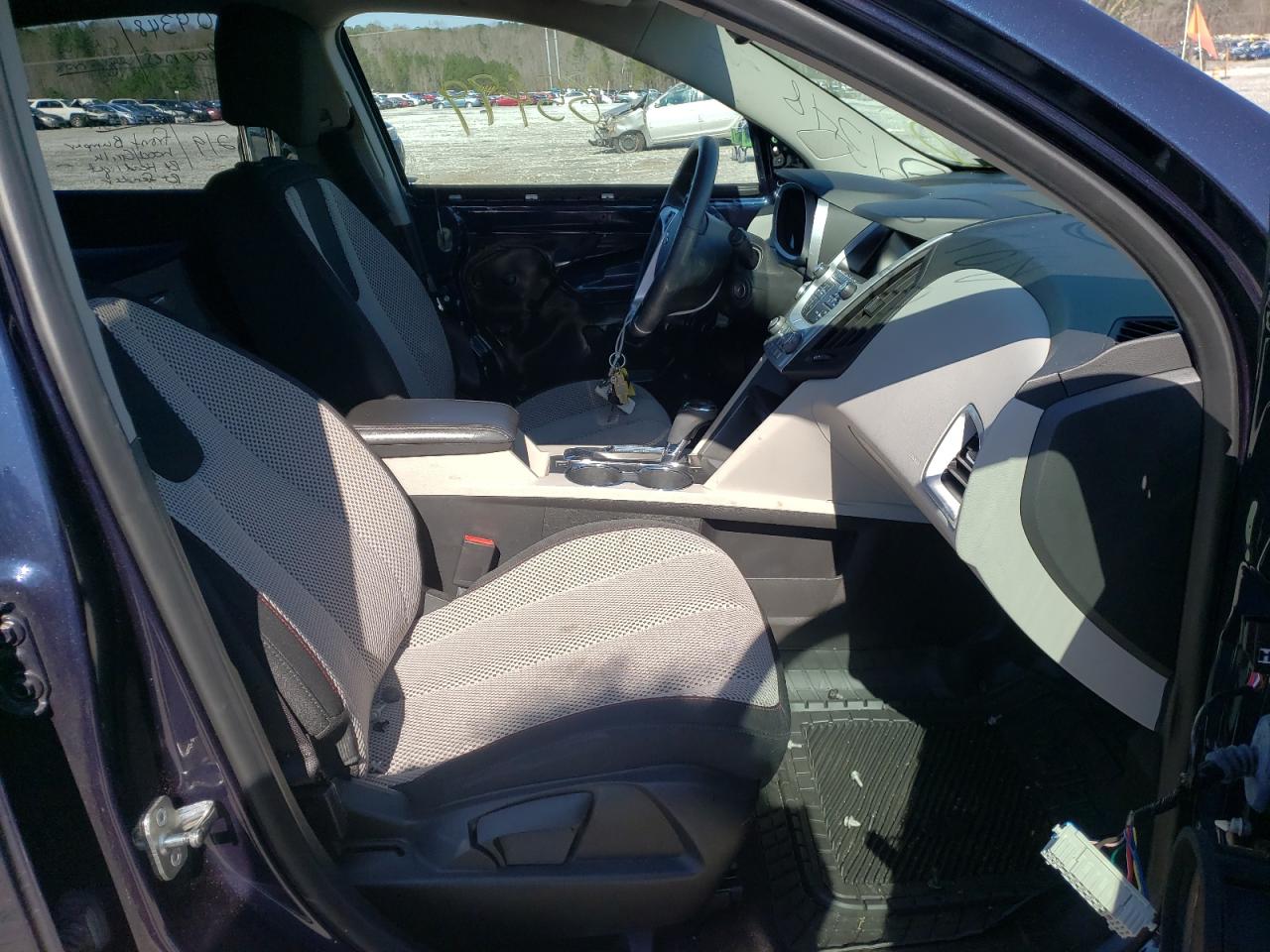 Photo 5 from auction – 2016 CHEVROLET EQUINOX LT with VIN 2GNALCEK0G1147237