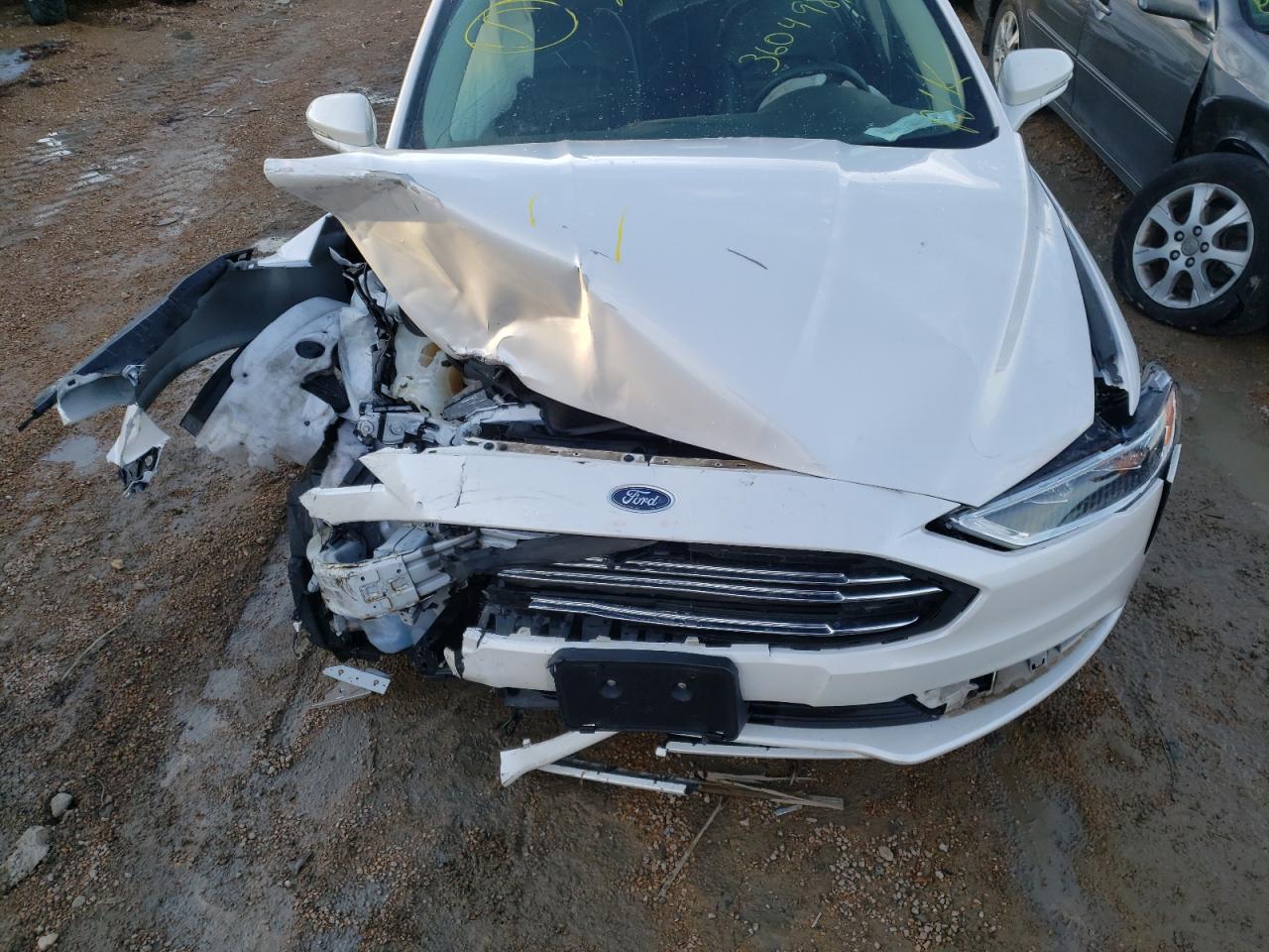 Photo 7 from auction – 2018 FORD FUSION SE with VIN 3FA6P0HD3JR259294