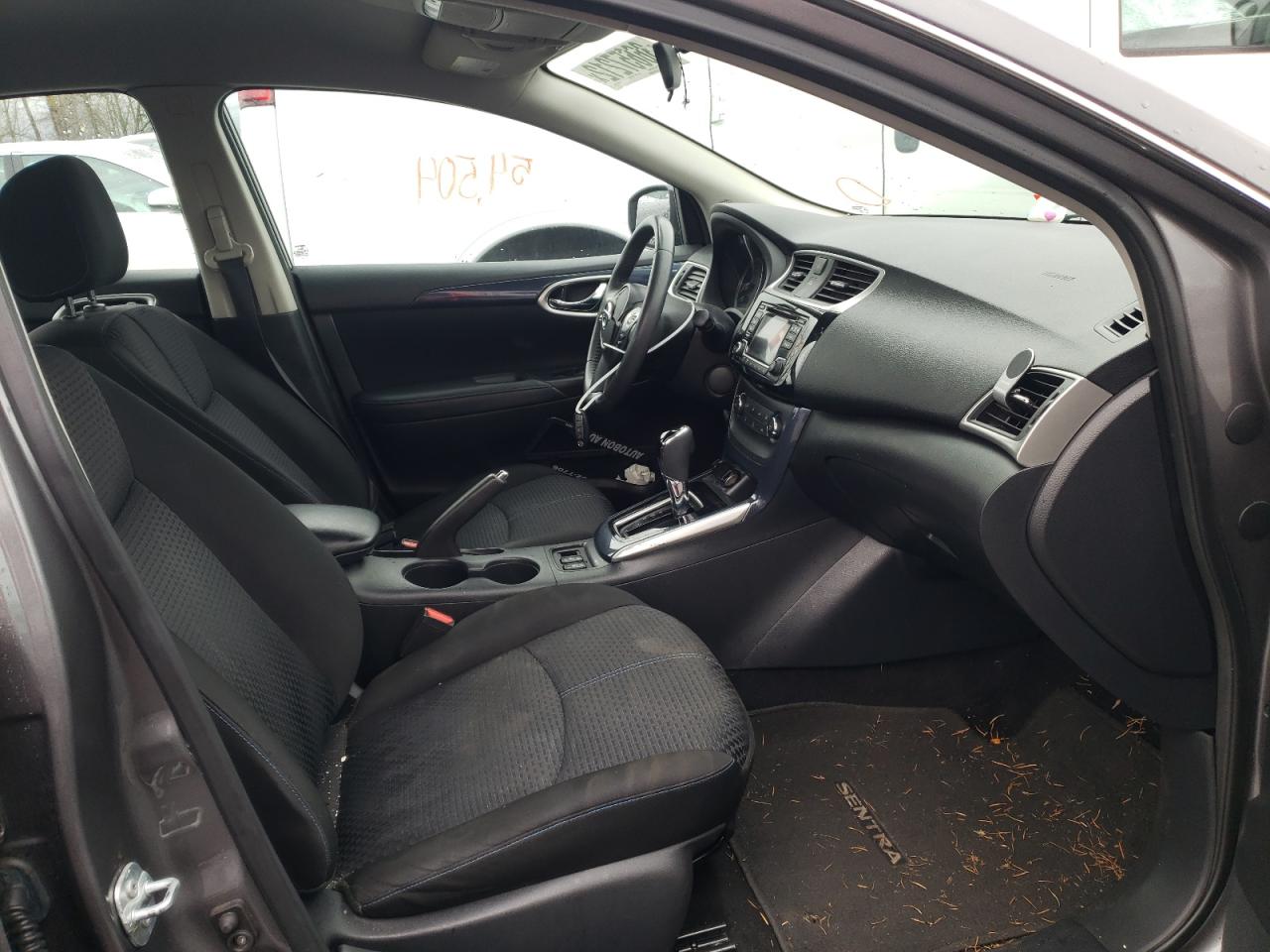 Photo 5 from auction – 2016 NISSAN SENTRA S with VIN 3N1AB7AP1GY275267