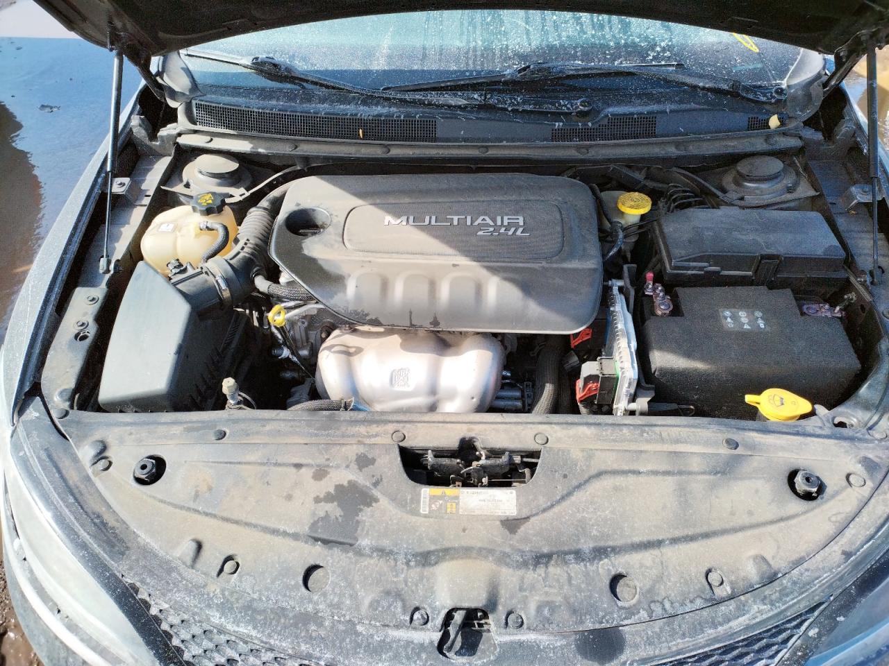 Photo 7 from auction – 2016 CHRYSLER 200 S with VIN 1C3CCCBB0GN157601