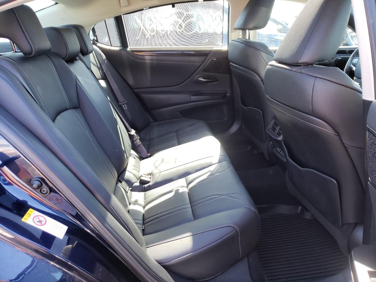 Photo 6 from auction – 2019 LEXUS ES 350 with VIN 58ABZ1B11KU015777