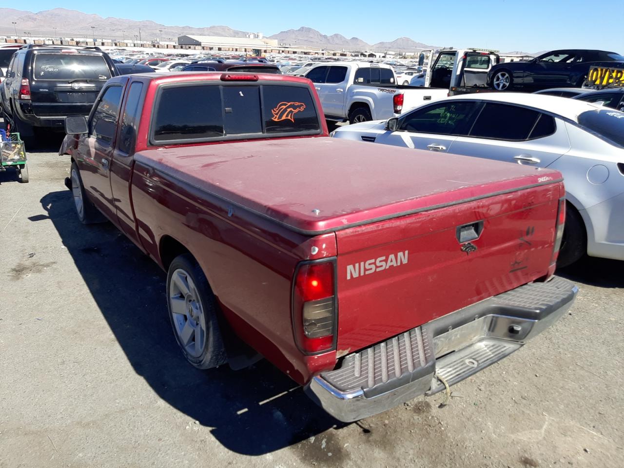 Photo 3 from auction – 2000 NISSAN FRONTIER K with VIN 1N6DD26SXYC437005