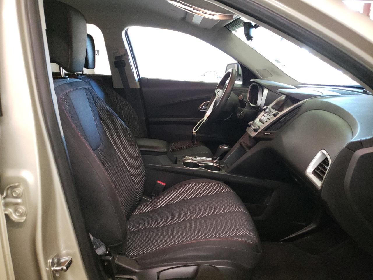 Photo 5 from auction – 2016 CHEVROLET EQUINOX LT with VIN 2GNALCEK3G1142503