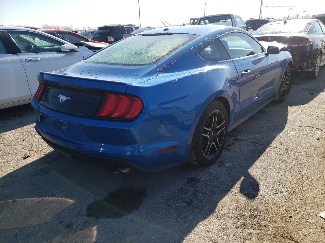 Photo 4 from auction – 2019 FORD MUSTANG with VIN 1FA6P8THXK5201194