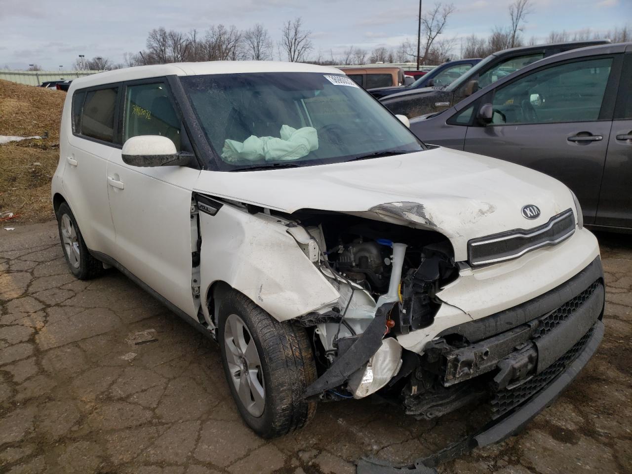 KIA SOUL 2019 with VIN KNDJN2A26K7007353 - Photo from auction