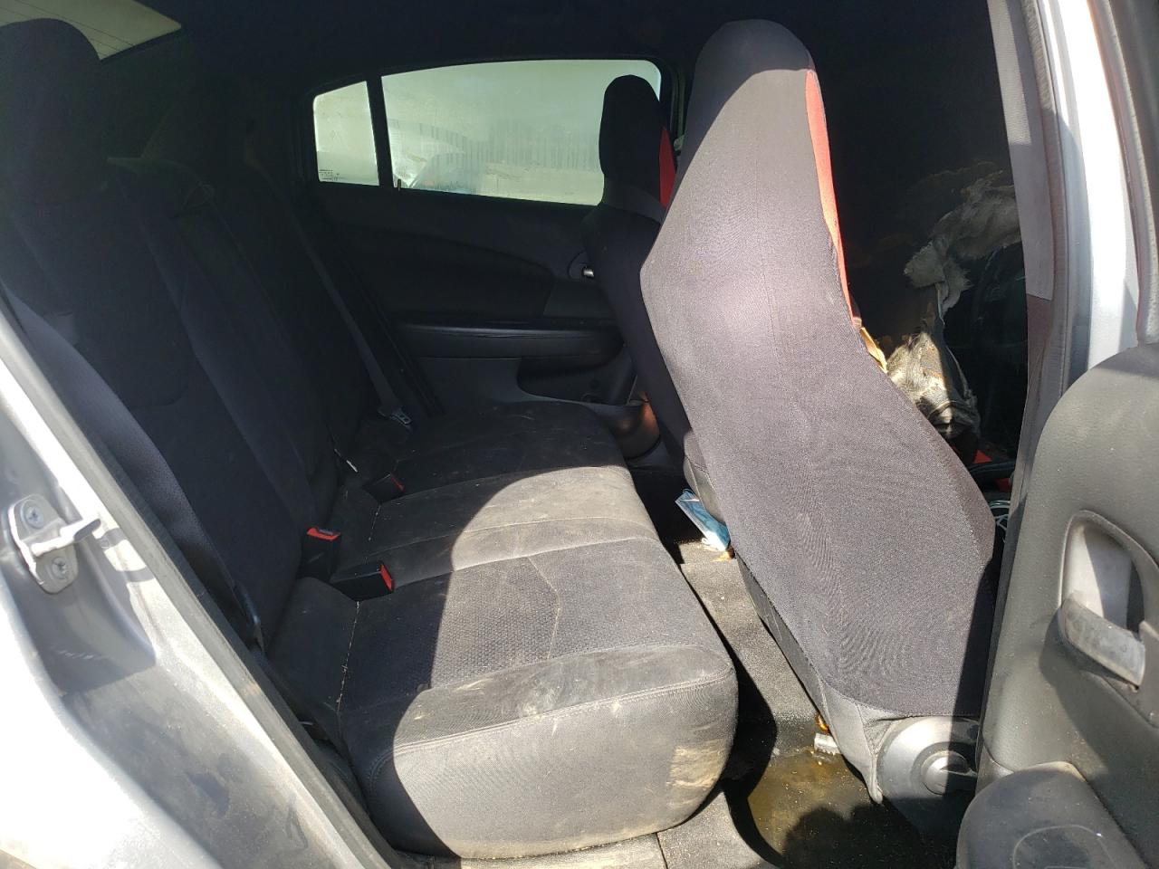 Photo 6 from auction – 2014 CHRYSLER 200 LX with VIN 1C3CCBAB4EN230395