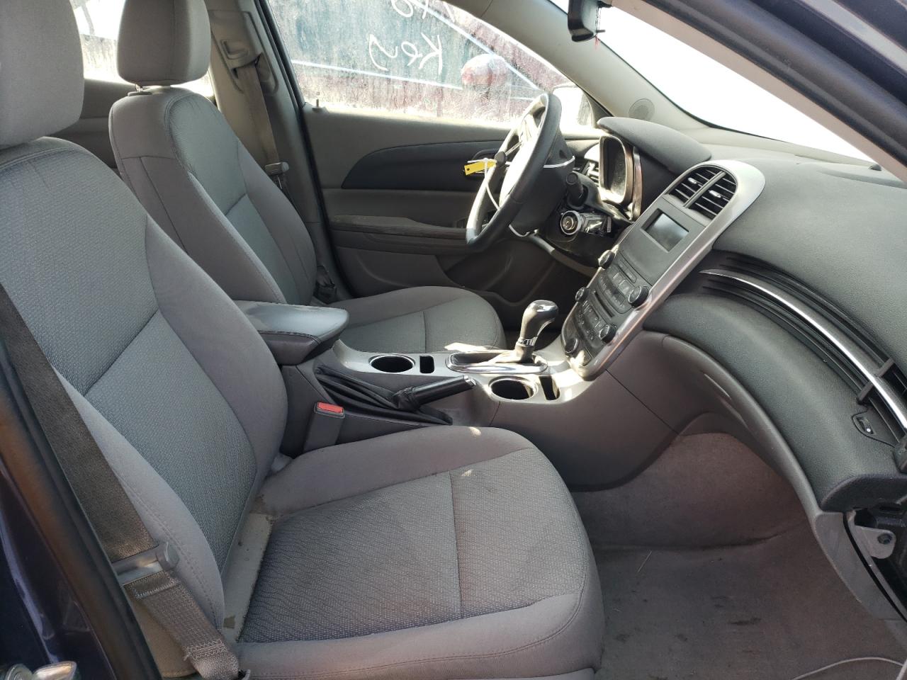 Photo 5 from auction – 2015 CHEVROLET MALIBU LS with VIN 1G11B5SL8FF148527