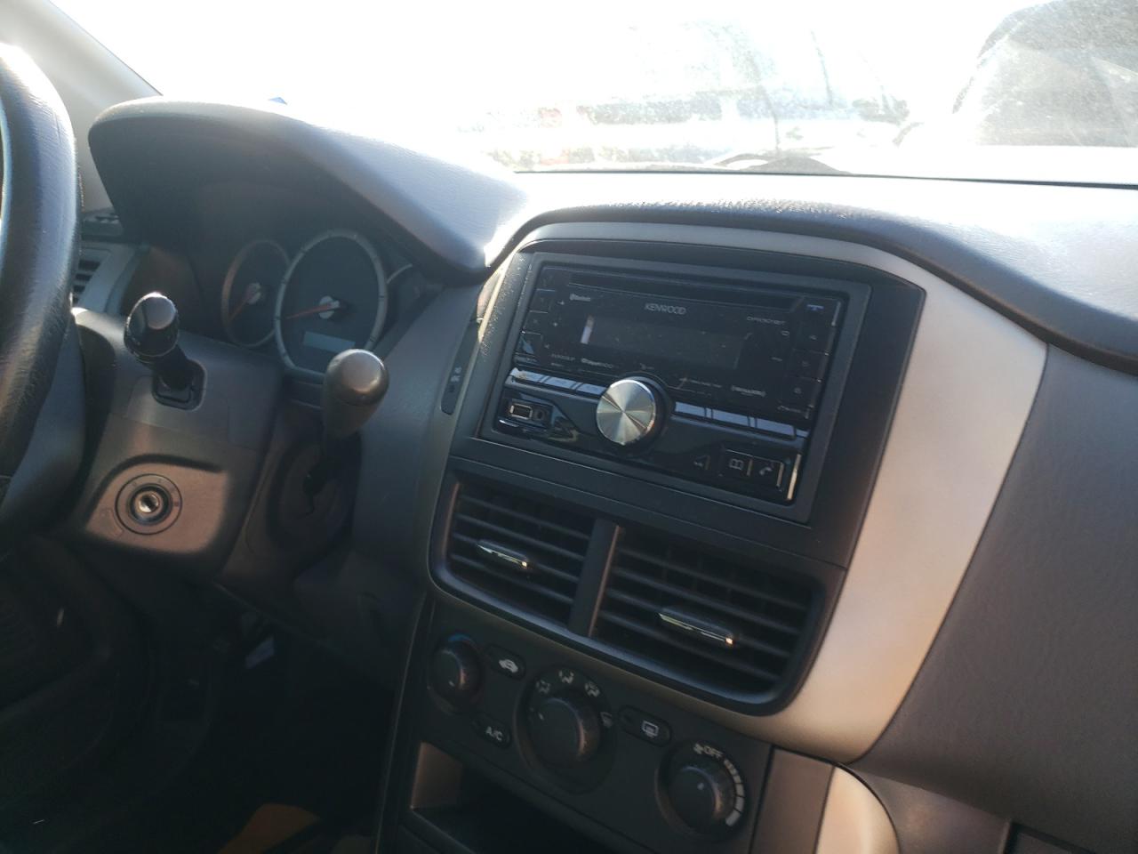 Photo 9 from auction – 2006 HONDA PILOT LX with VIN 5FNYF281X6B036203