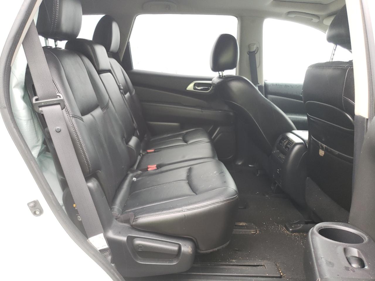 Photo 6 from auction – 2013 NISSAN PATHFINDER with VIN 5N1AR2MM4DC637878