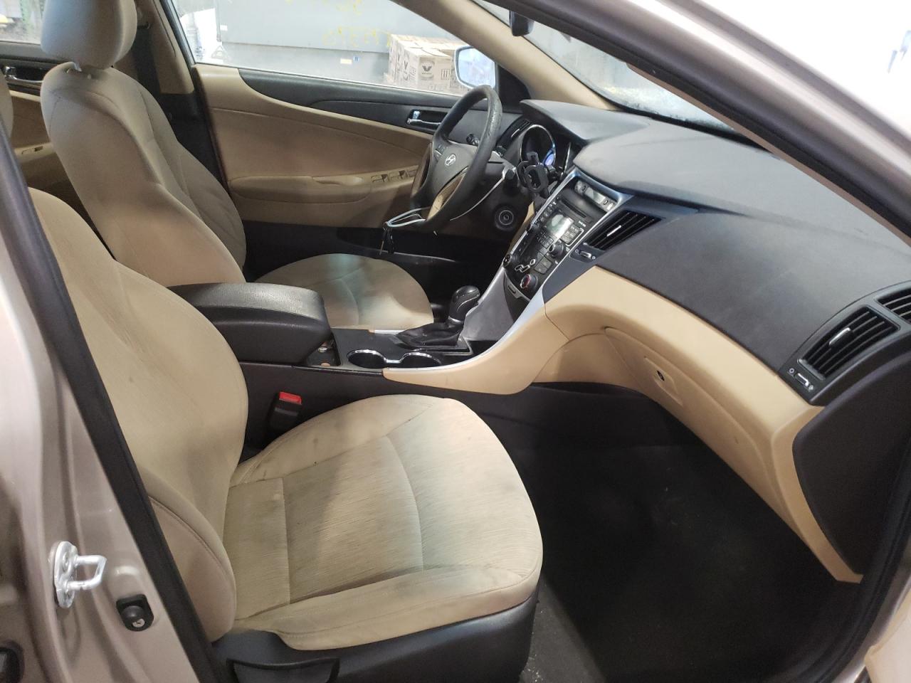 Photo 5 from auction – 2011 HYUNDAI SONATA GLS with VIN 5NPEB4AC0BH020447