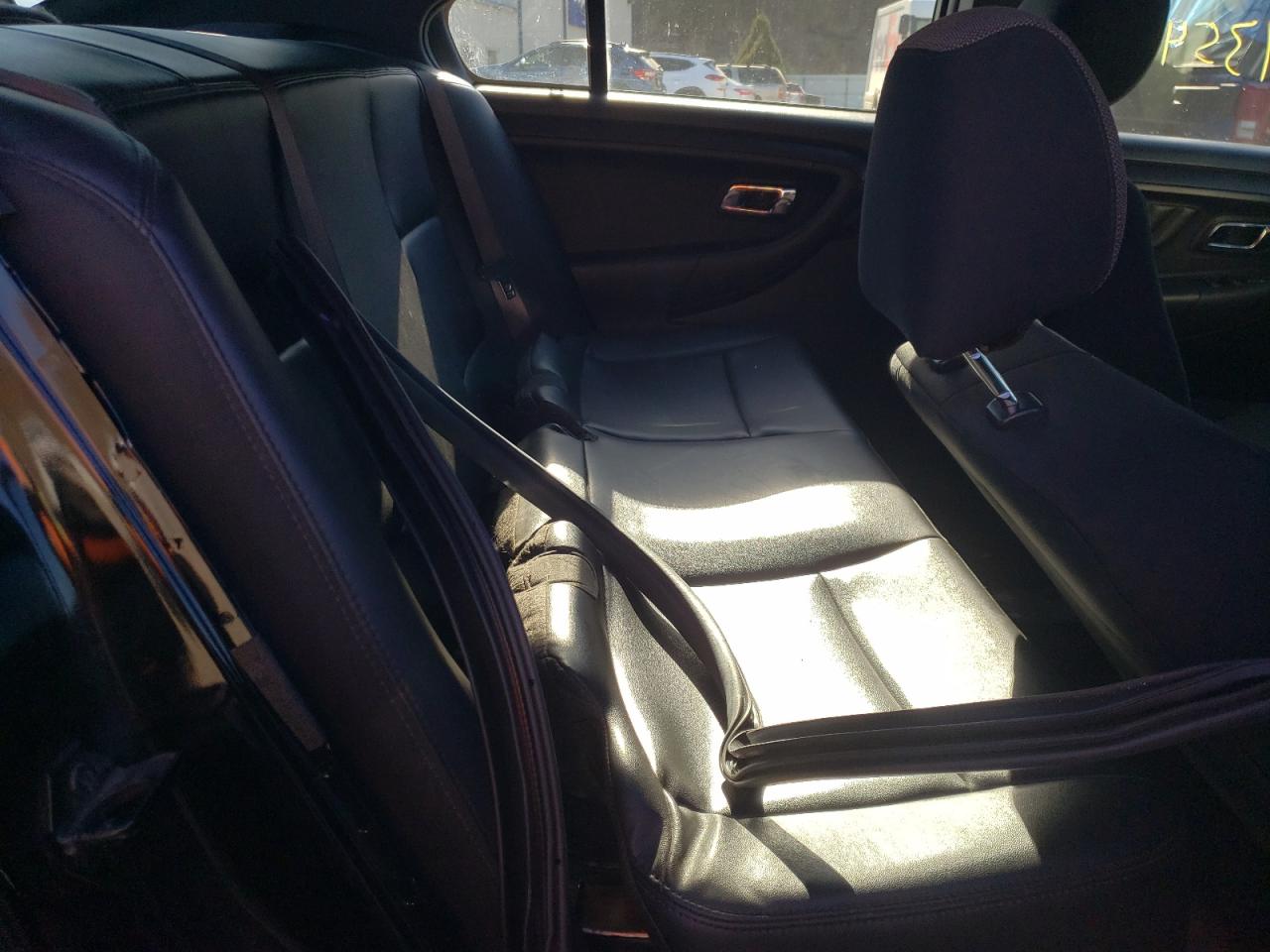 Photo 6 from auction – 2014 FORD TAURUS POL with VIN 1FAHP2MT3EG116120