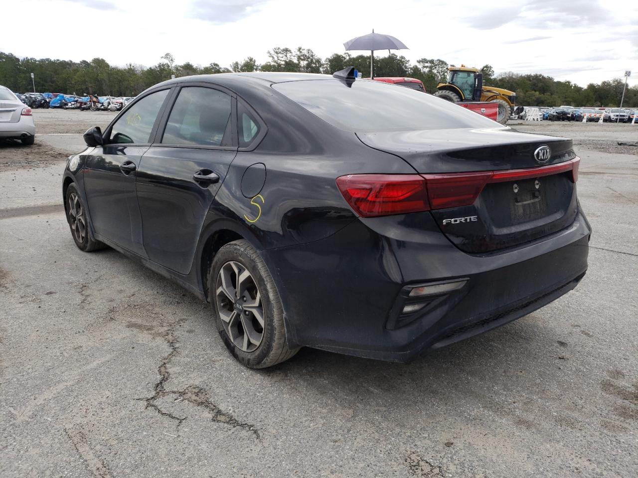 Photo 3 from auction – 2020 KIA FORTE FE with VIN 3KPF24AD2LE210057