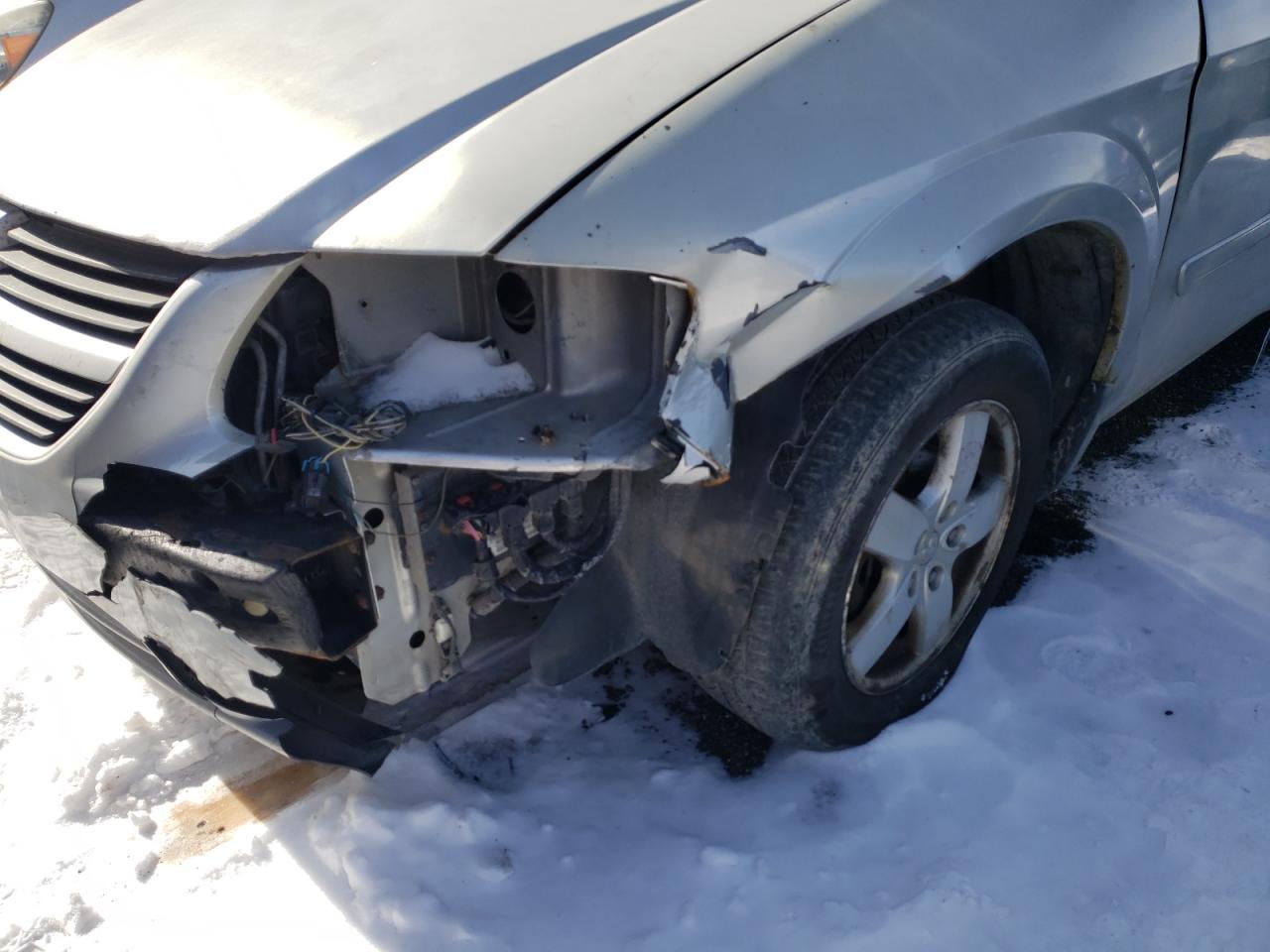 Photo 9 from auction – 2006 DODGE GRAND CARA with VIN 2D4GP44L96R729833