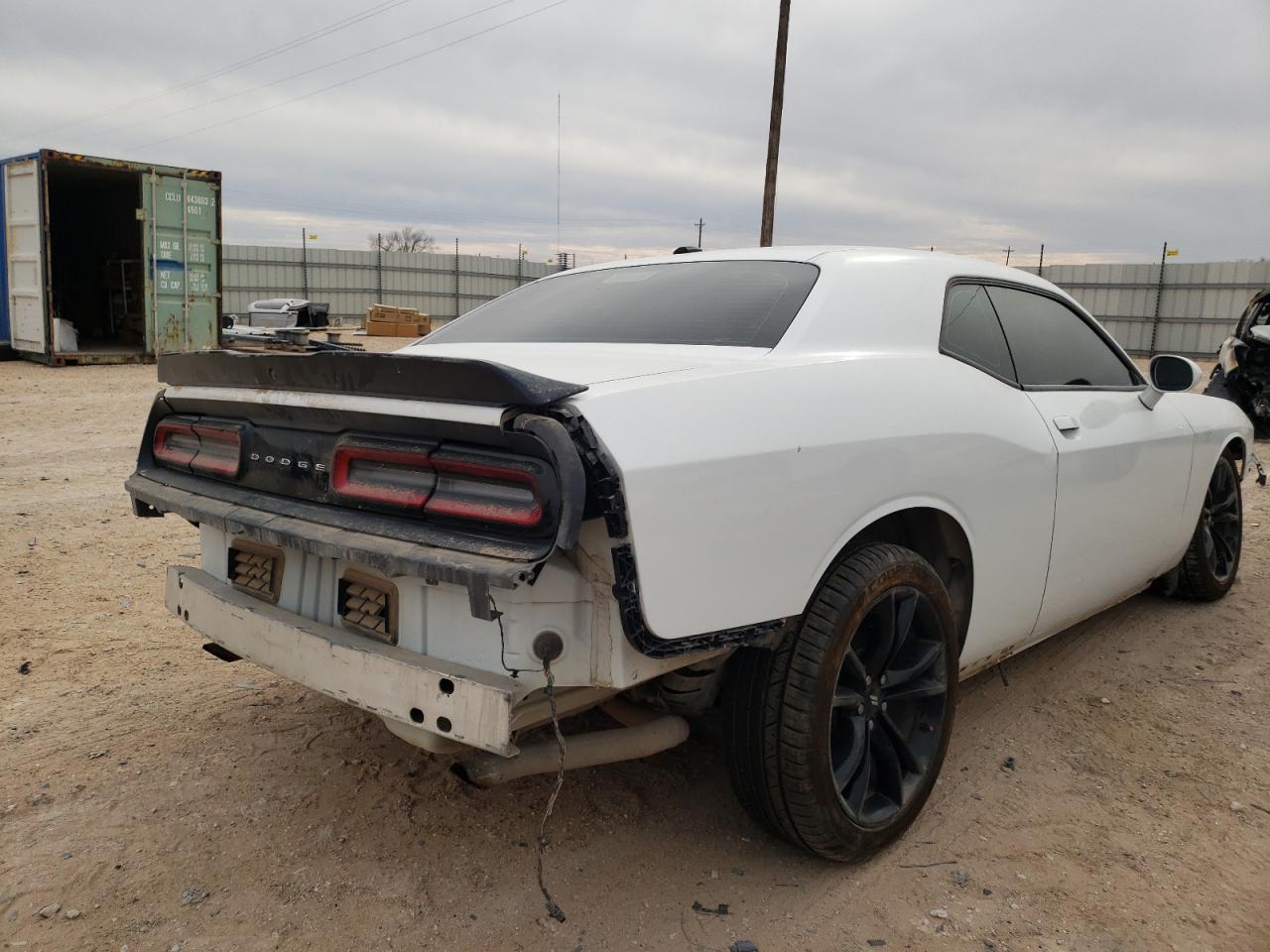 Photo 4 from auction – 2017 DODGE CHALLENGER with VIN 2C3CDZAGXHH519263