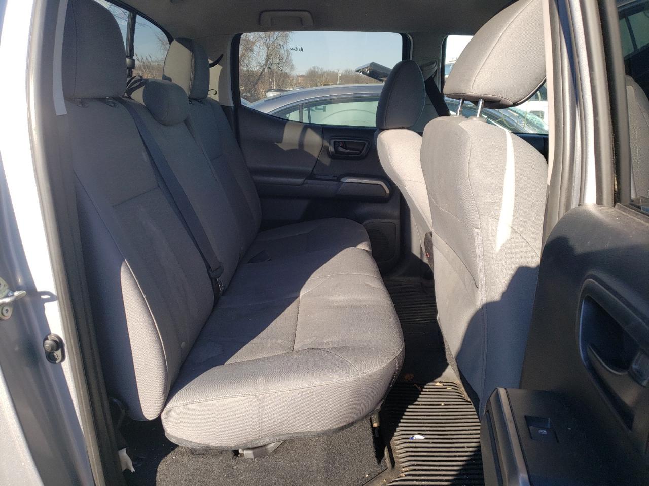 Photo 6 from auction – 2016 TOYOTA OTHER with VIN 3TMDZ5BN5GM005733