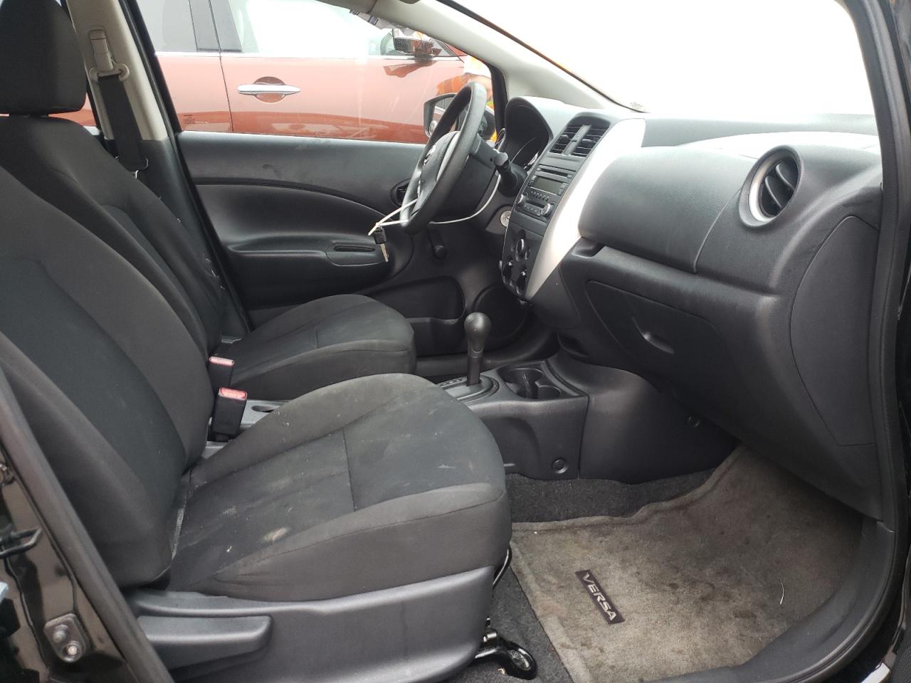 Photo 5 from auction – 2016 NISSAN VERSA NOTE with VIN 3N1CE2CP2GL407739
