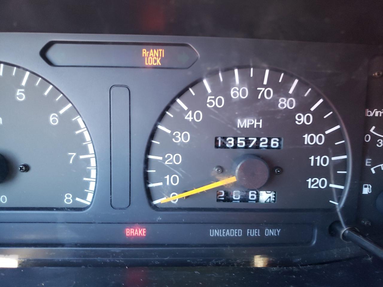 Photo 8 from auction – 1995 ISUZU RODEO S with VIN 4S2CY58V3S4312669
